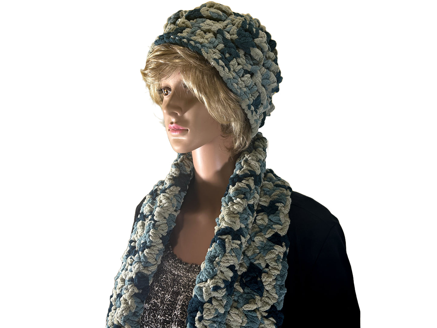 Paw Drazzel Boutique Women's Winter Wear, Functionality, Fashion, Scarves