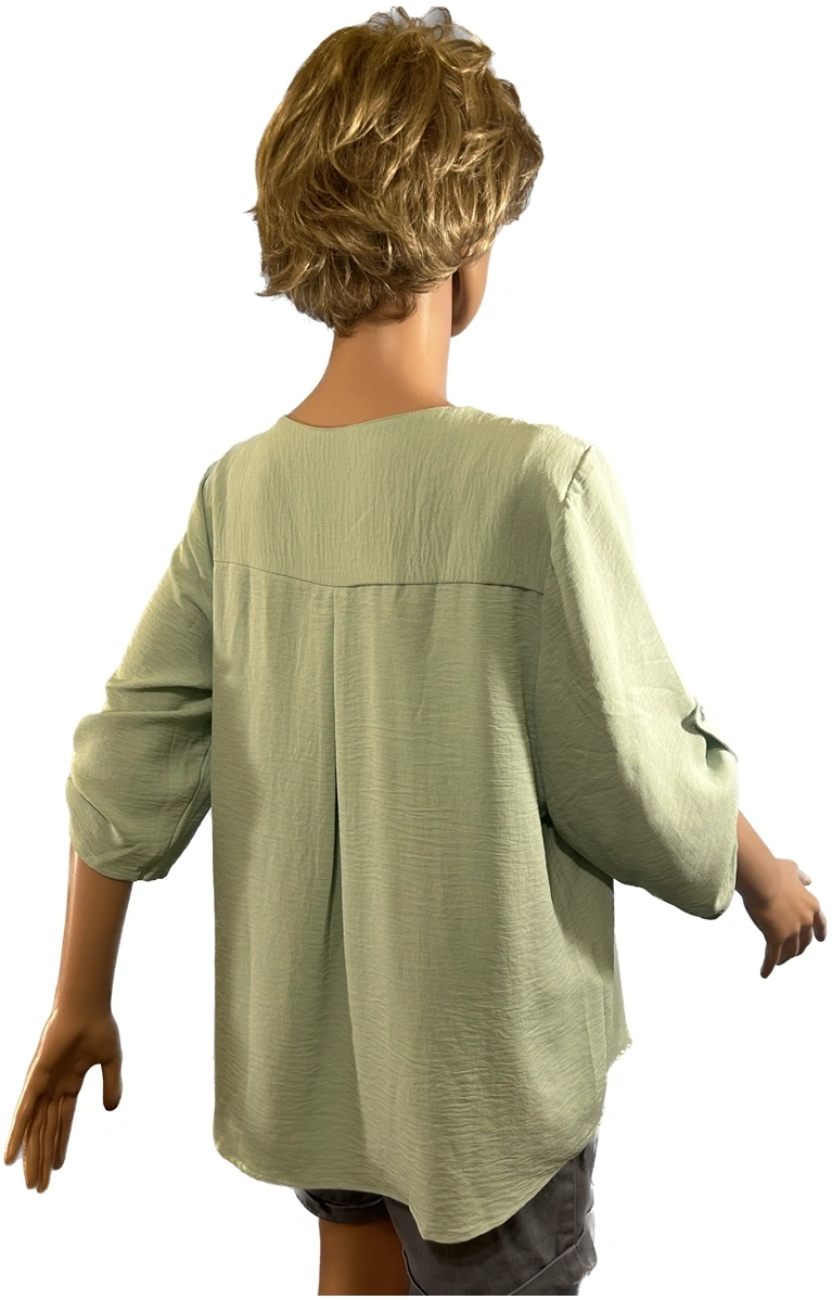 Size 16 blouse, quarter sleeve.